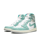 Nike Air Jordan 1 Turbo Green.