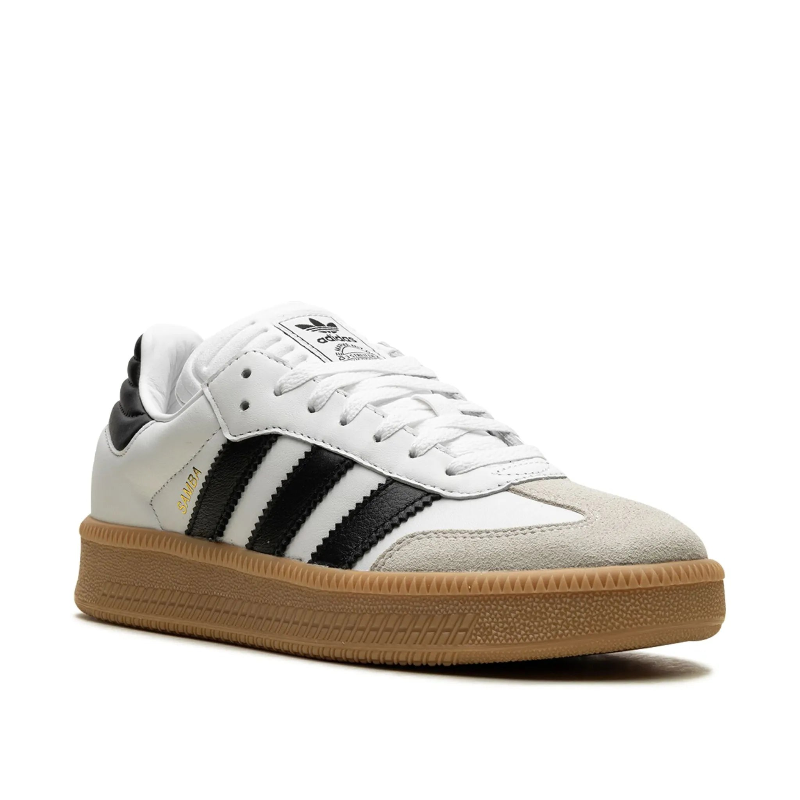 Adidas Samba XLG.