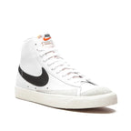 Nike Blazer Mid 77 Vintage.