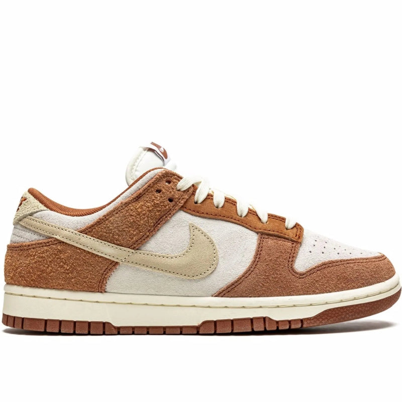 Nike SB Dunk low Curry.