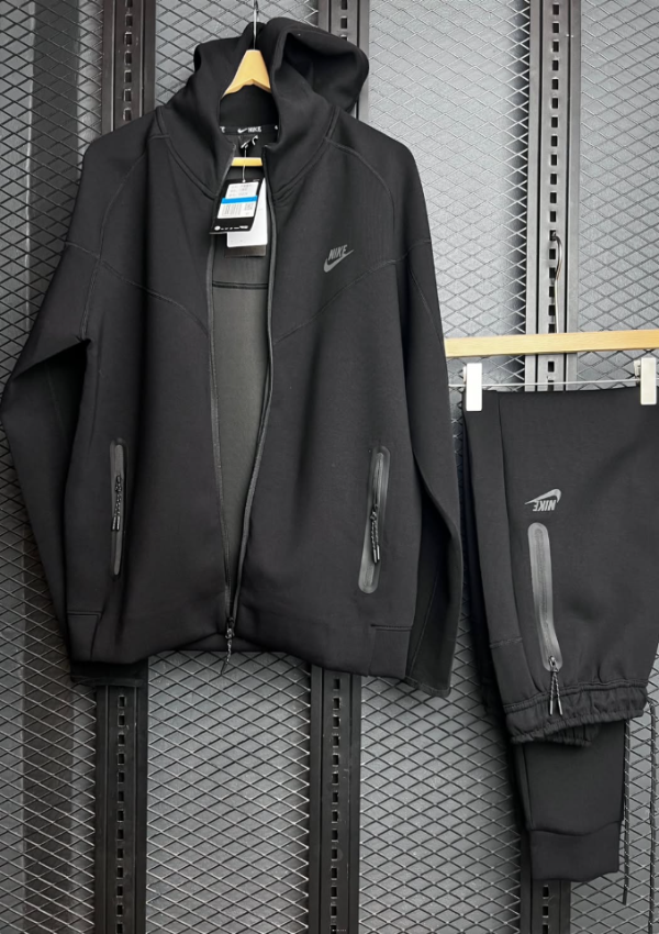 Nike Tech Fleece.