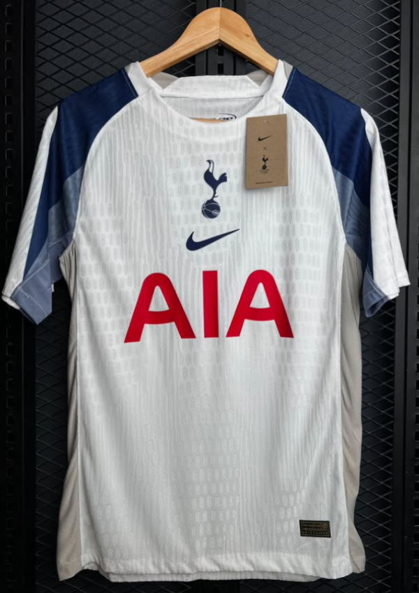 Tottenham Hotspurs 25/26 Home Kit.