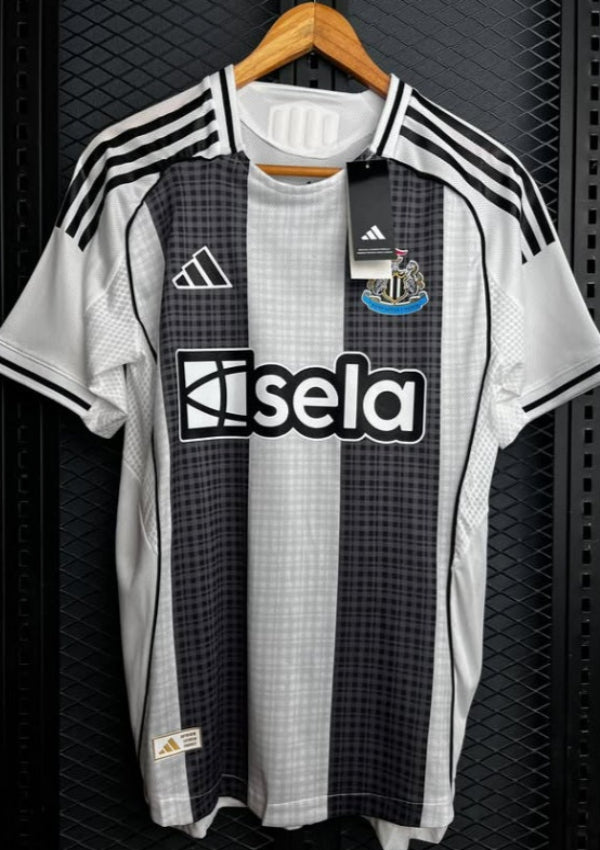 Newcastle 25/26 Home kit.