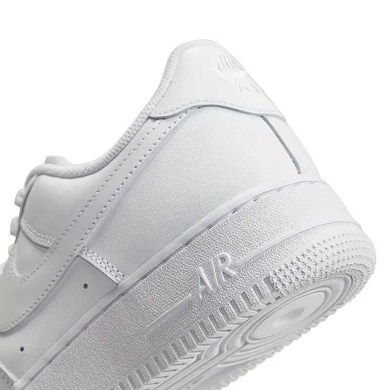 Nike AF1 White.