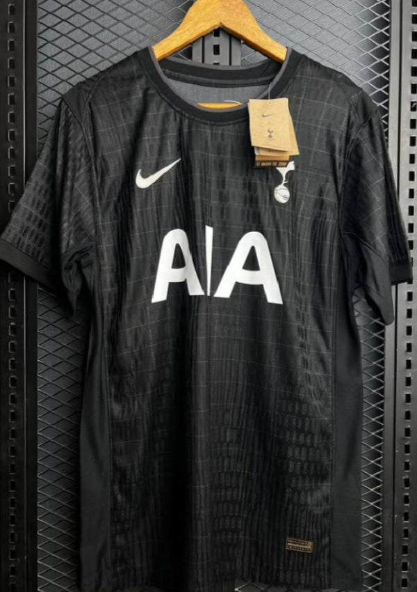 Tottenham Hotspur 24/25 Away kit.